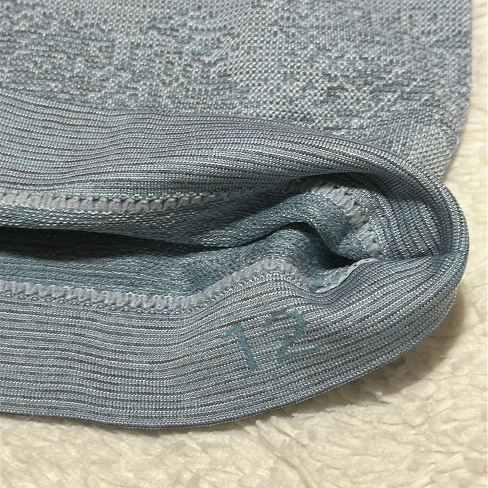 lululemon athletica Women's Short Sleeve Tee in Light Gray